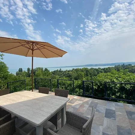 Panorama House Holiday home Tihany