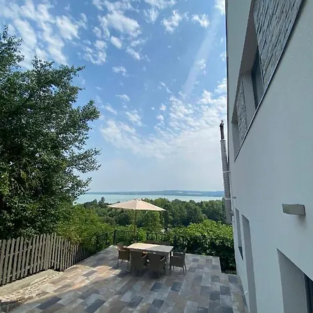 Panorama House Holiday home Tihany